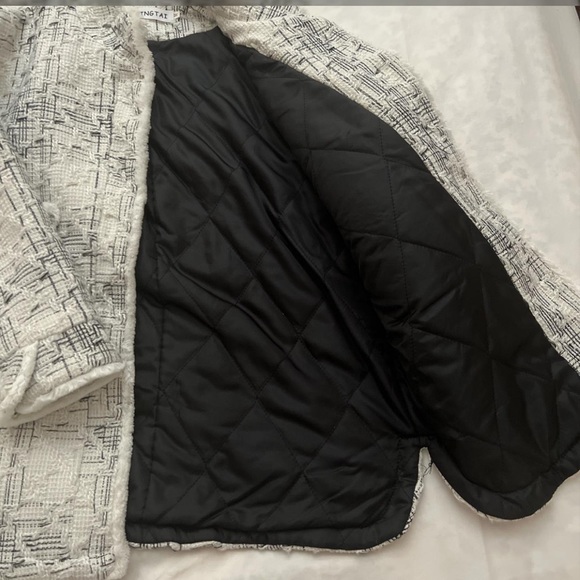 Elegant padded jacket - Picture 3 of 4